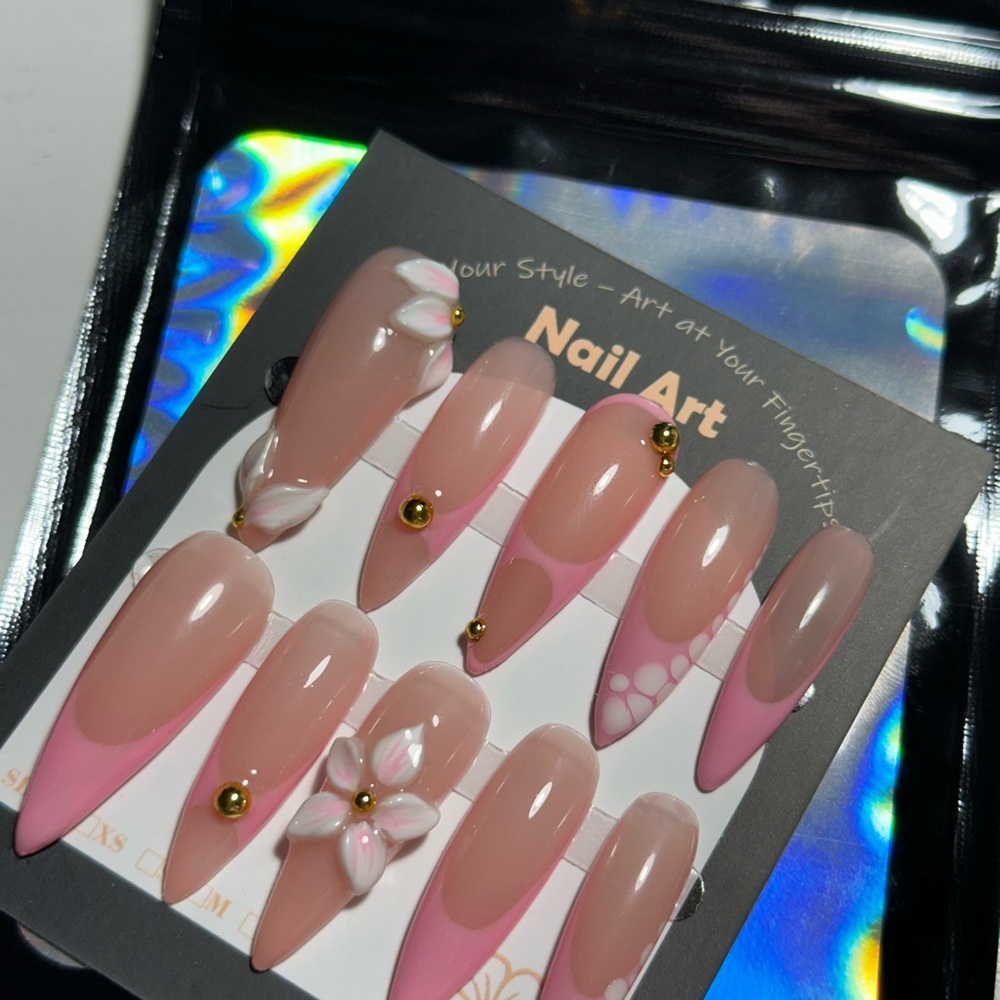 Pink and Gold Nail Art Set